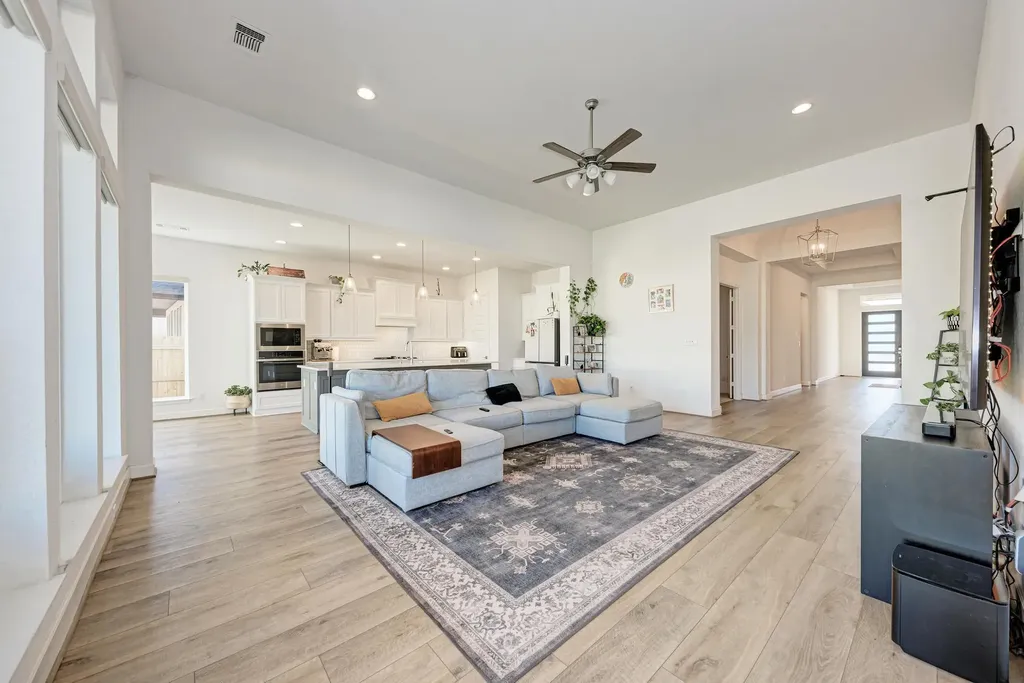 1536 Caylea Bluff Lane Georgetown TX 78628