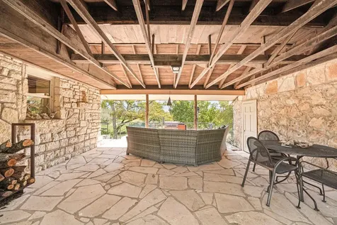 190 Private Road 3011 Lampasas TX 76550