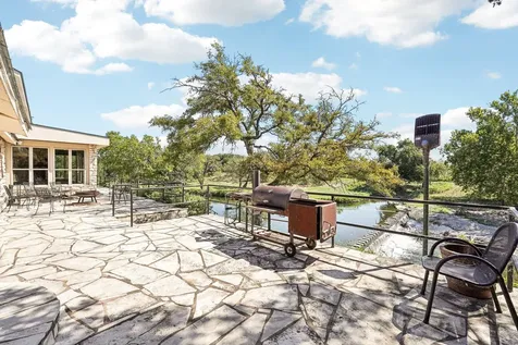 190 Private Road 3011 Lampasas TX 76550