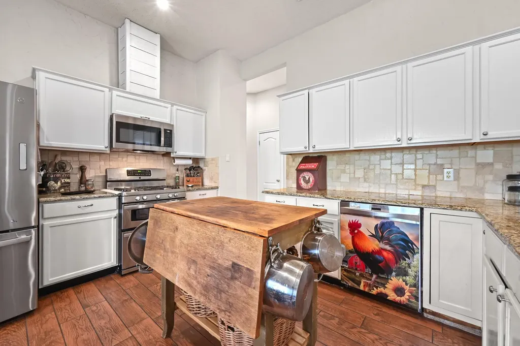 5907 Marchmont Lane Austin TX 78749