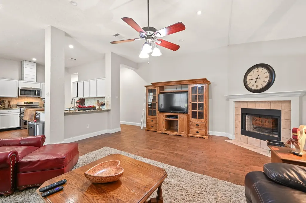 5907 Marchmont Lane Austin TX 78749