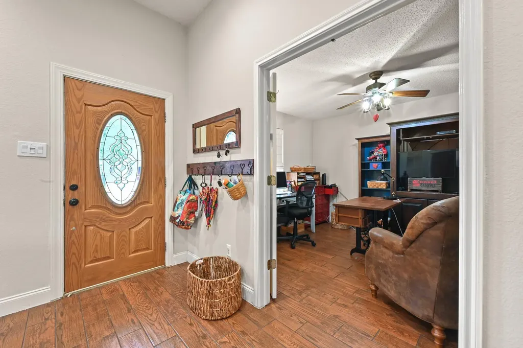 5907 Marchmont Lane Austin TX 78749