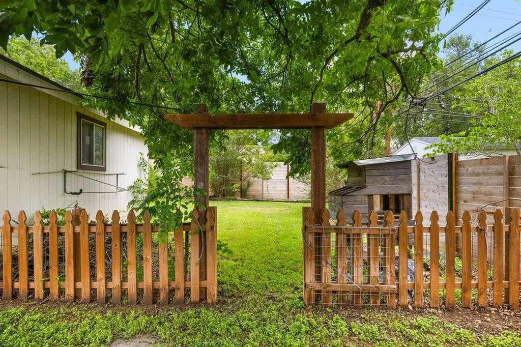 1609 Mesquite Lane Georgetown TX 78628