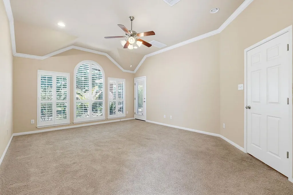 16305 Almaden Drive Austin TX 78717