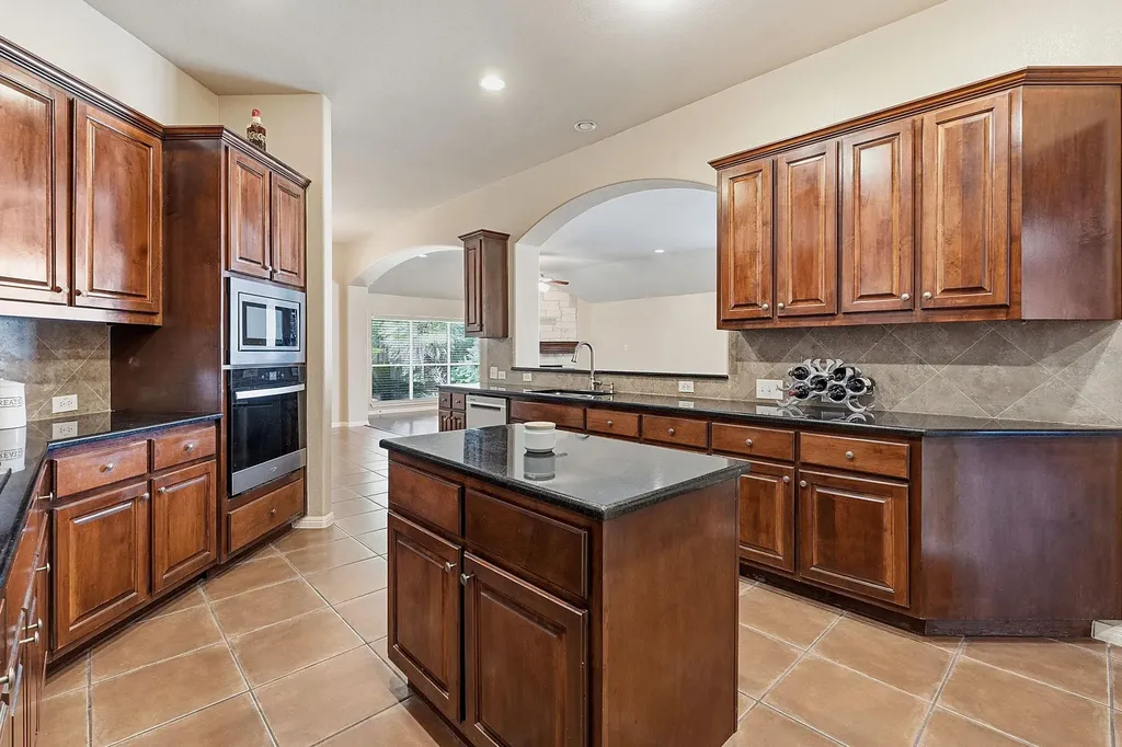 16305 Almaden Drive Austin TX 78717