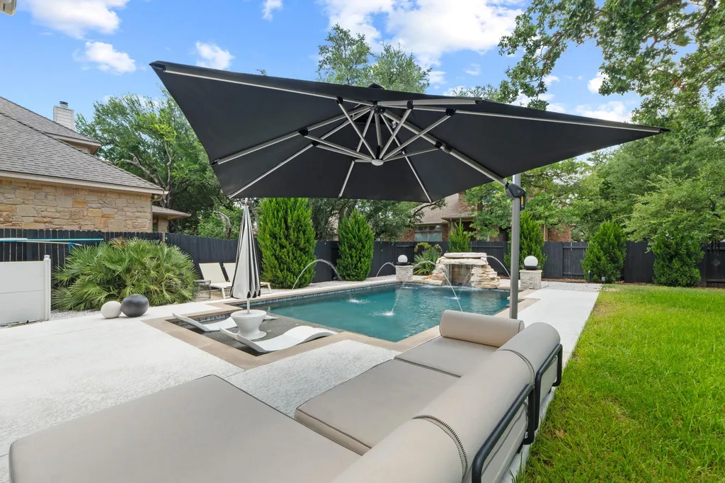 16429 Broadbay Drive Austin TX 78717