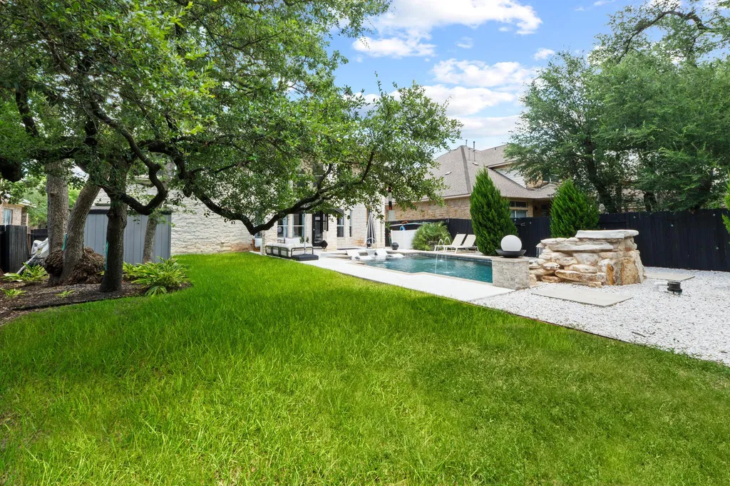 16429 Broadbay Drive Austin TX 78717