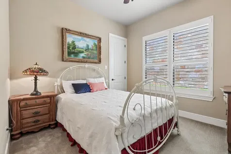 35 Prestonwood Circle Lakeway TX 78734