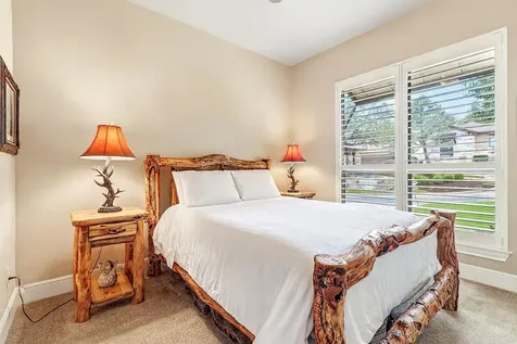 35 Prestonwood Circle Lakeway TX 78734