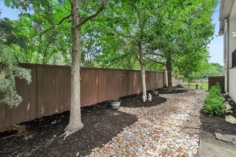 35 Prestonwood Circle Lakeway TX 78734