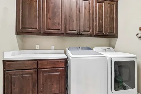 35 Prestonwood Circle Lakeway TX 78734