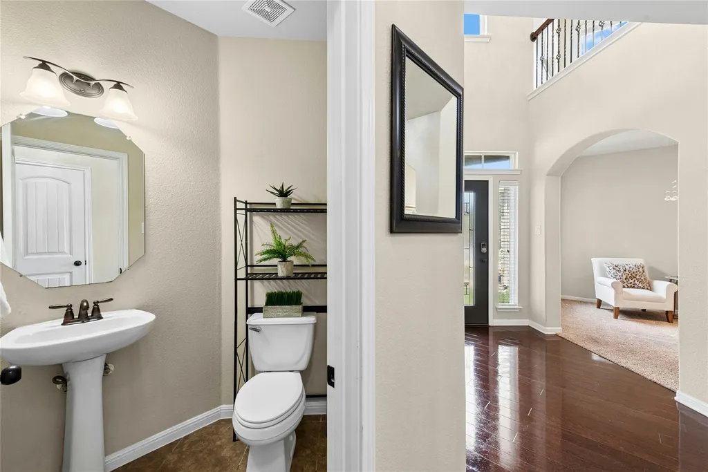 206 Paul Azinger Drive Round Rock TX 78664