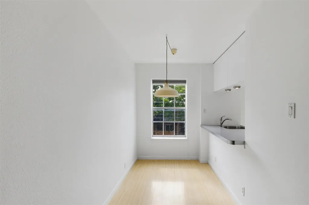 300 Crockett Street Austin TX 78704