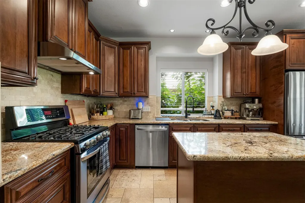 5421 Korth Drive Austin TX 78749