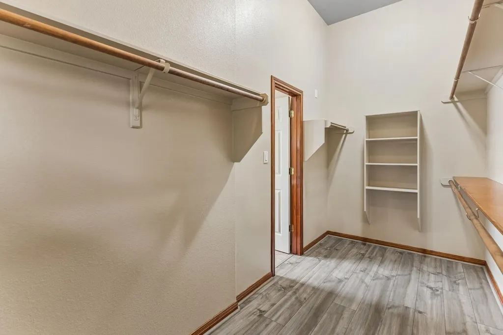 23621 Indian Divide Cove Spicewood TX 78669