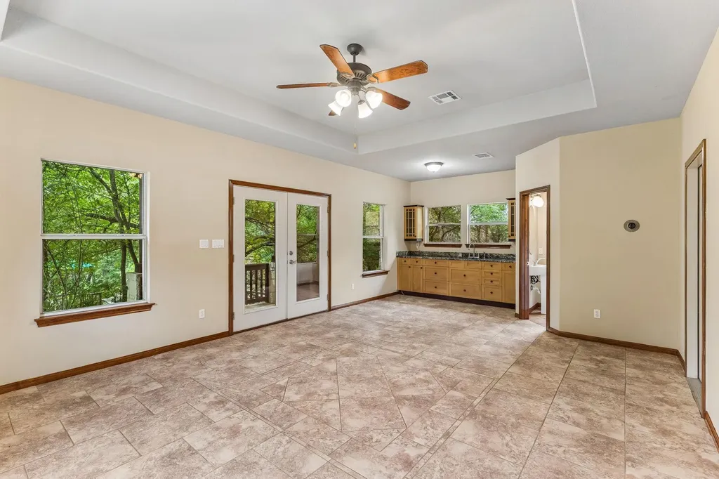 23621 Indian Divide Cove Spicewood TX 78669