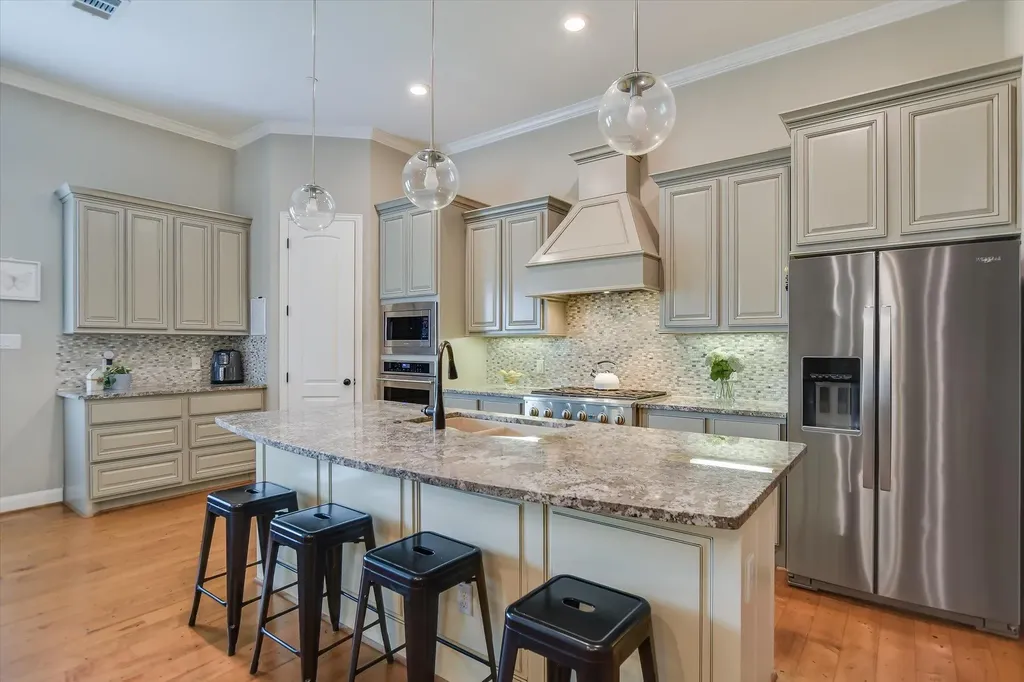 116 Blue Clearing Way Austin TX 78738