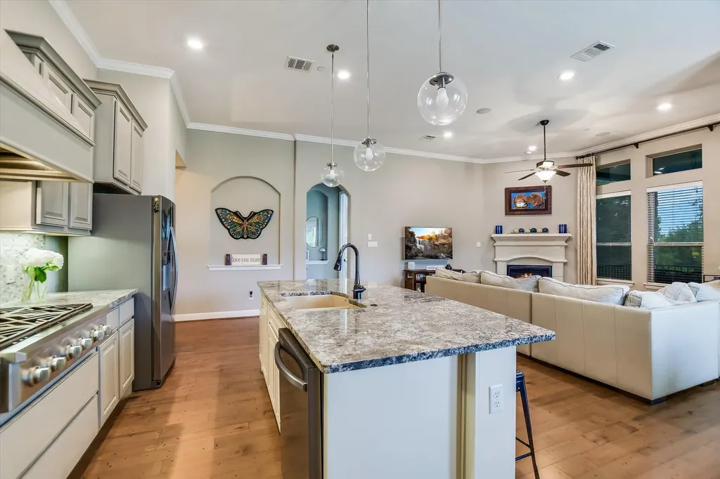 116 Blue Clearing Way Austin TX 78738