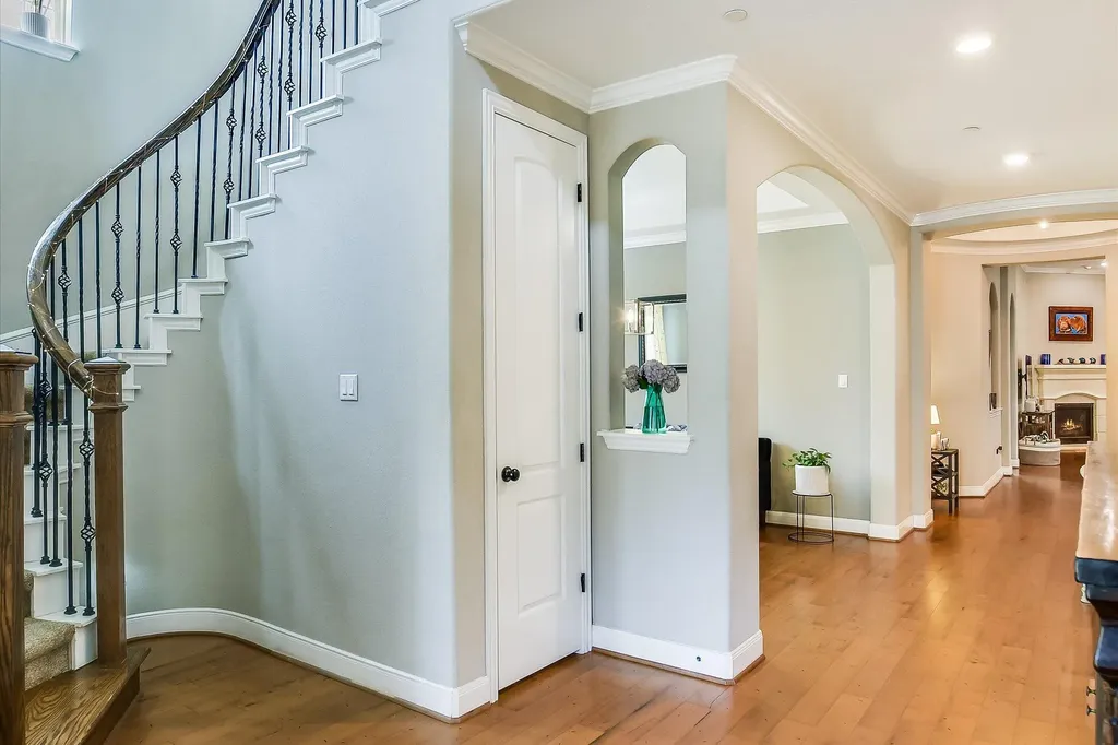 116 Blue Clearing Way Austin TX 78738