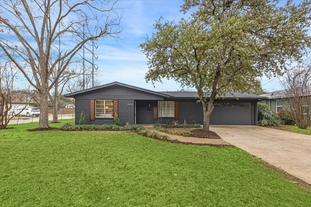 4608 Frontier Trail Austin TX 78745