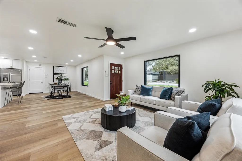 4608 Frontier Trail Austin TX 78745