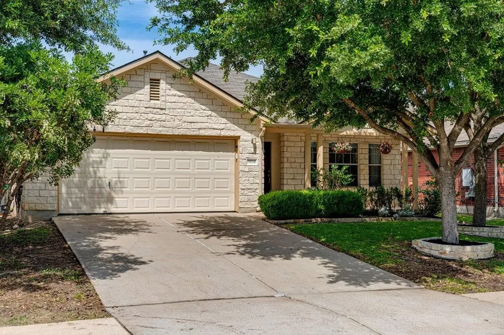 3804 Hidden Lake Crossing Pflugerville TX 78660