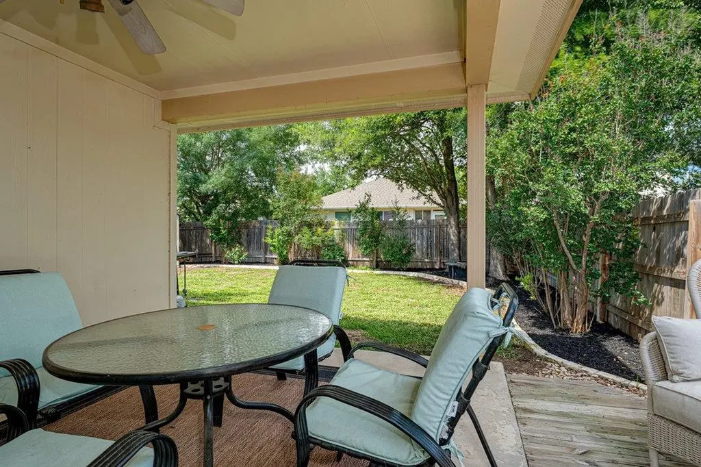 3804 Hidden Lake Crossing Pflugerville TX 78660