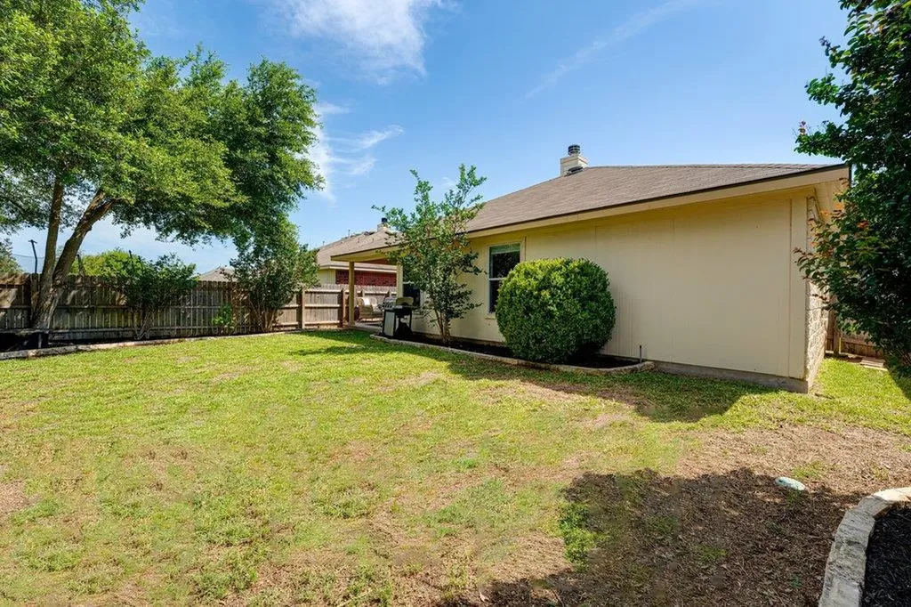 3804 Hidden Lake Crossing Pflugerville TX 78660
