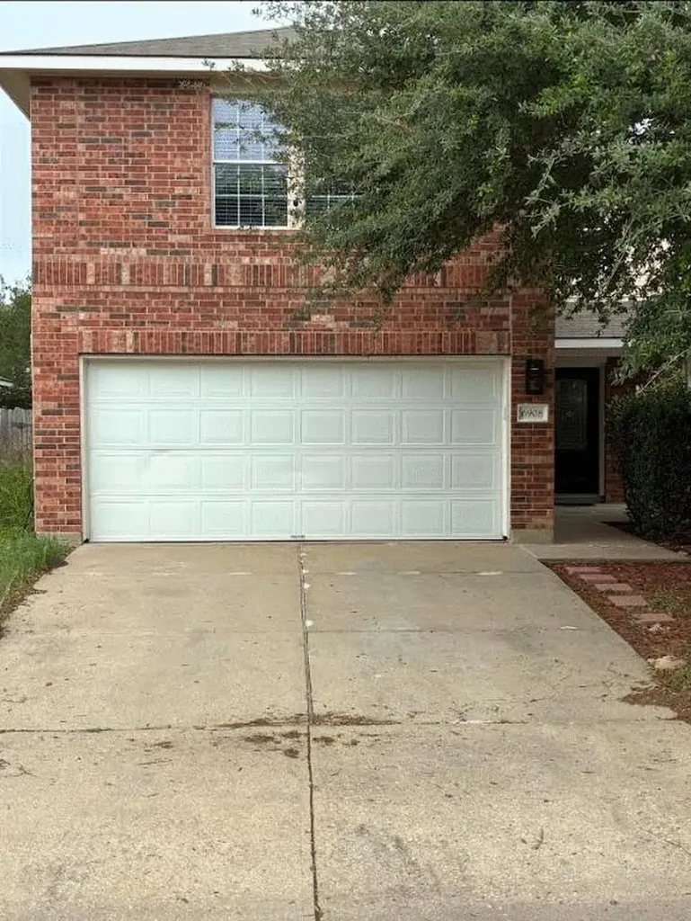 6908 Campina Crossing Del Valle TX 78617