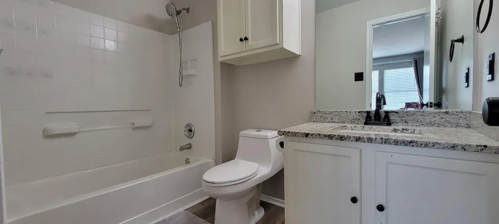 6908 Campina Crossing Del Valle TX 78617
