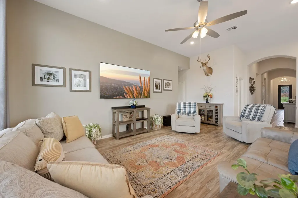 22601 Maidengrass Lane Lago Vista TX 78645