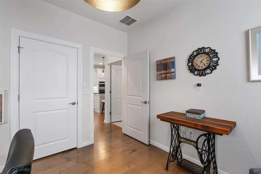 706 Kitty Hawk Road Georgetown TX 78633