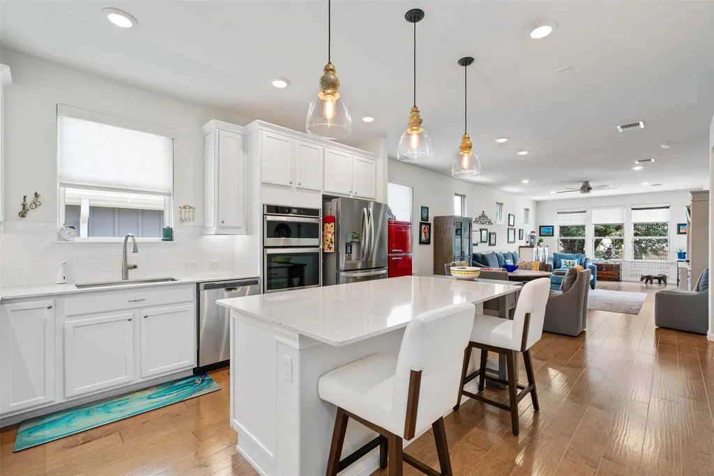 706 Kitty Hawk Road Georgetown TX 78633