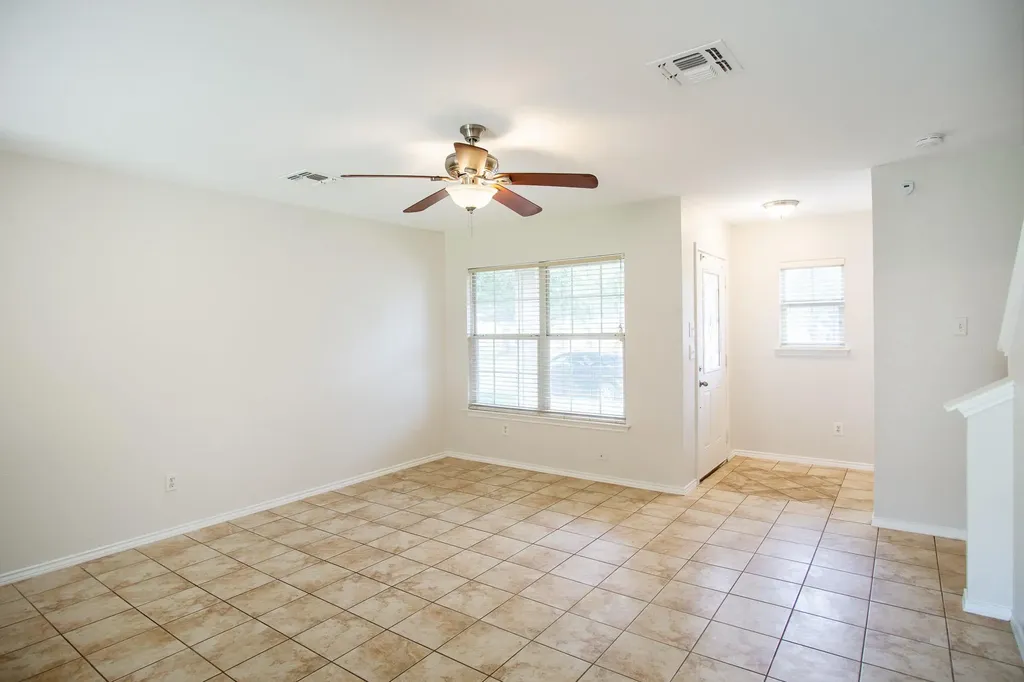 13408 Coomes Drive Del Valle TX 78617