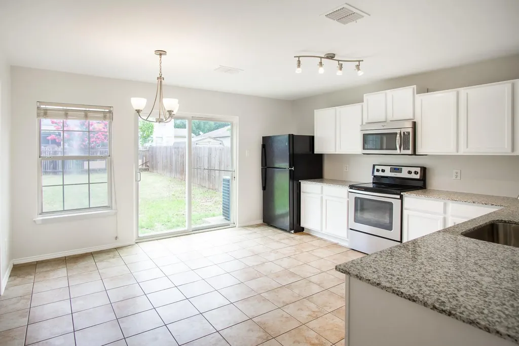 13408 Coomes Drive Del Valle TX 78617