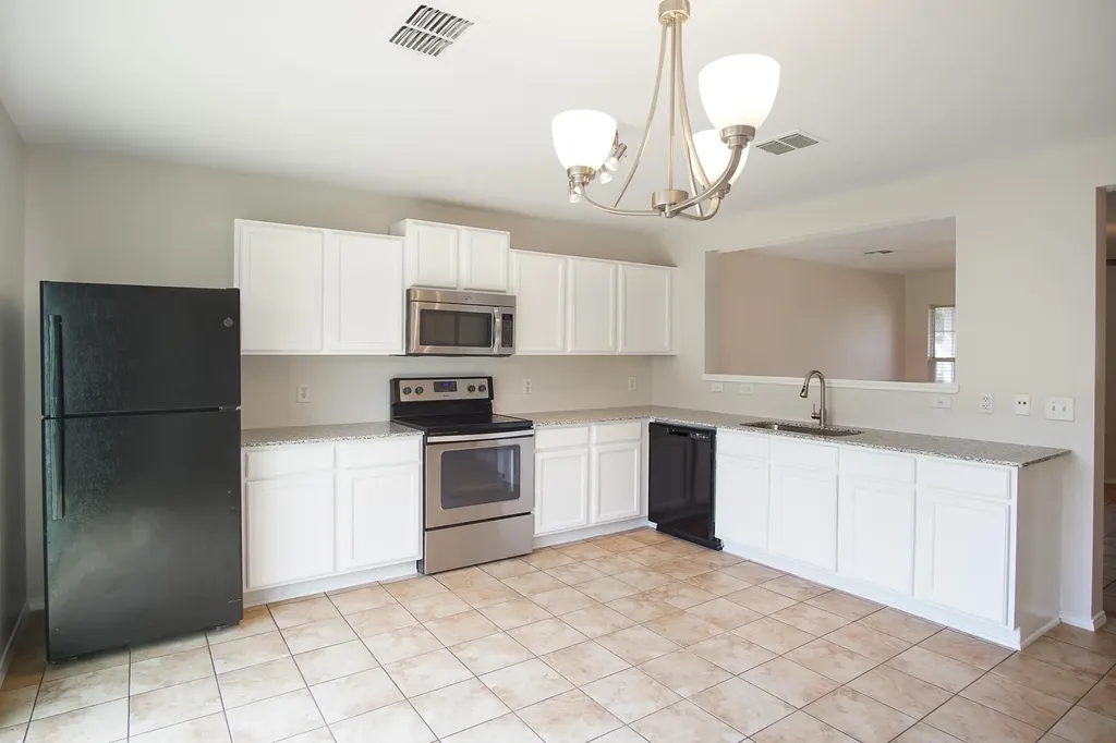 13408 Coomes Drive Del Valle TX 78617