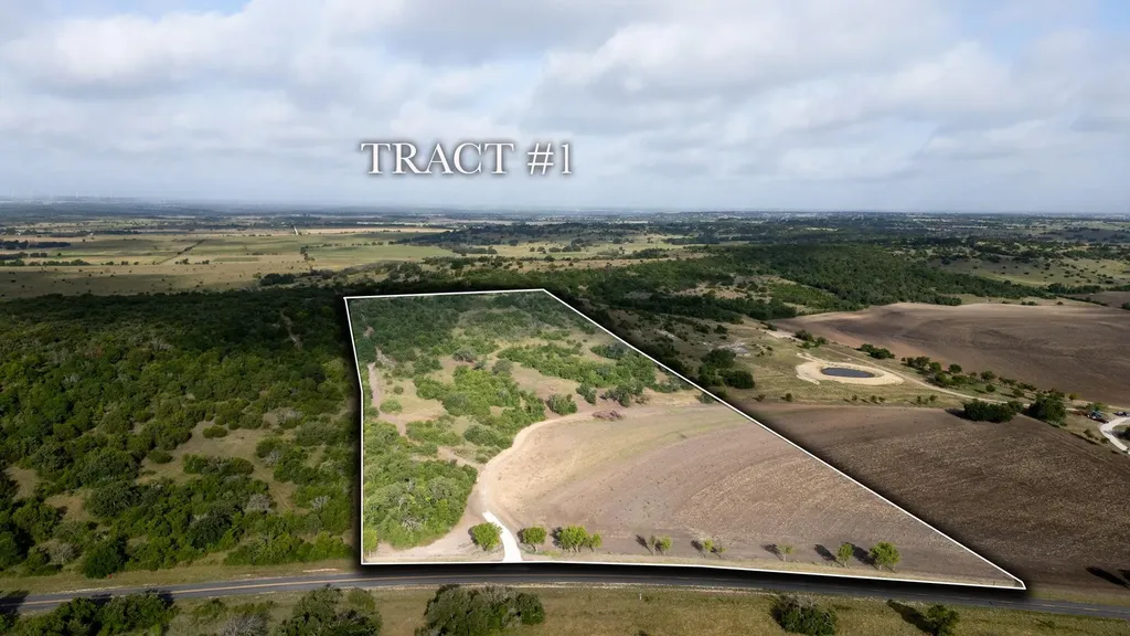 101 Fm-1047 Hamilton TX 76880