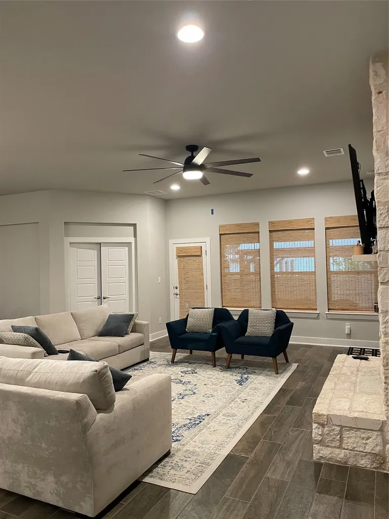 120 Sail Wind Way Georgetown TX 78633