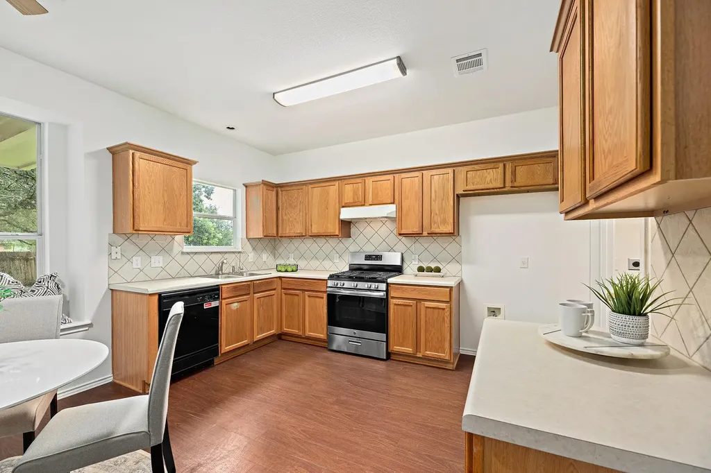 3477 Flowstone Lane Round Rock TX 78681
