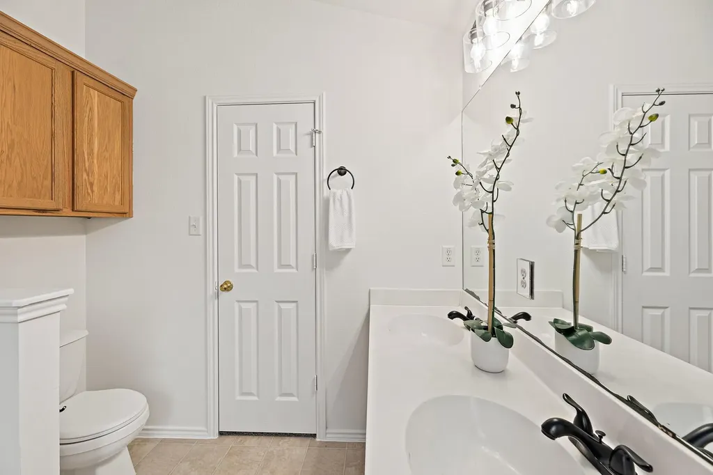 3477 Flowstone Lane Round Rock TX 78681