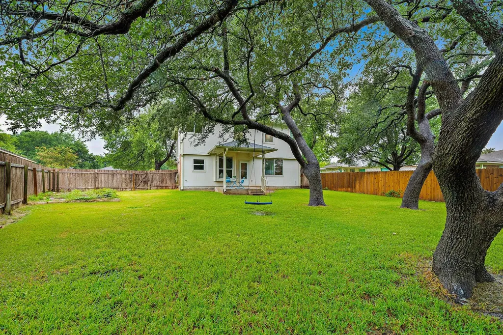 3477 Flowstone Lane Round Rock TX 78681