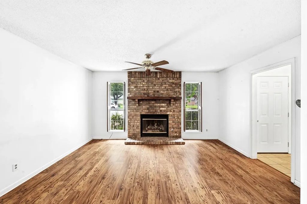 1304 Harrison Lane Austin TX 78742