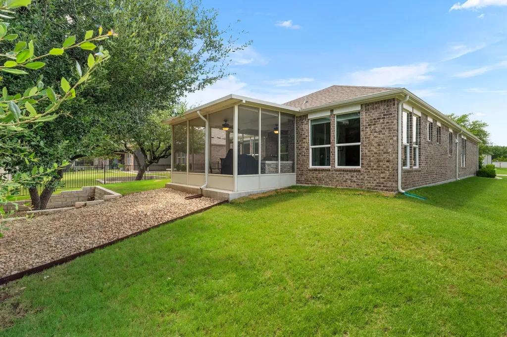 16 Acacia Way Georgetown TX 78633