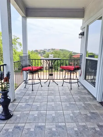 102 Paragon Court Lakeway TX 78734