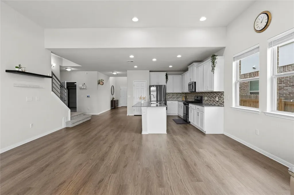 516 Arrowhead Vine Street Leander TX 78641