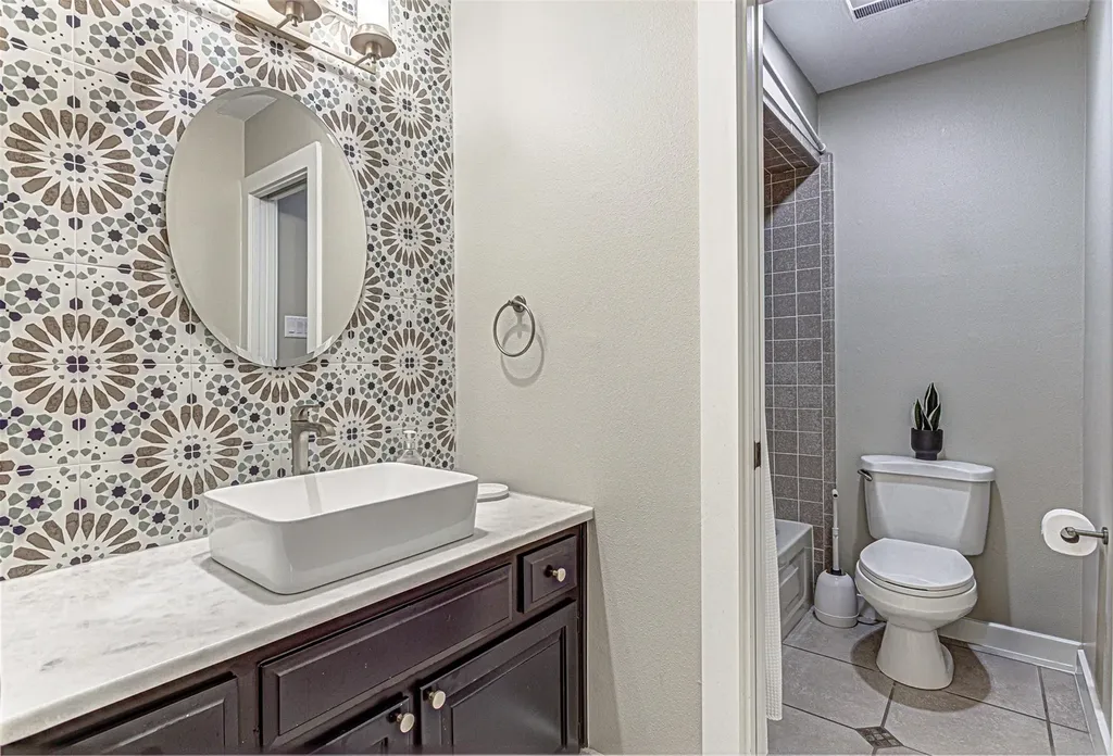 103 Oasis Street Horseshoe Bay TX 78657