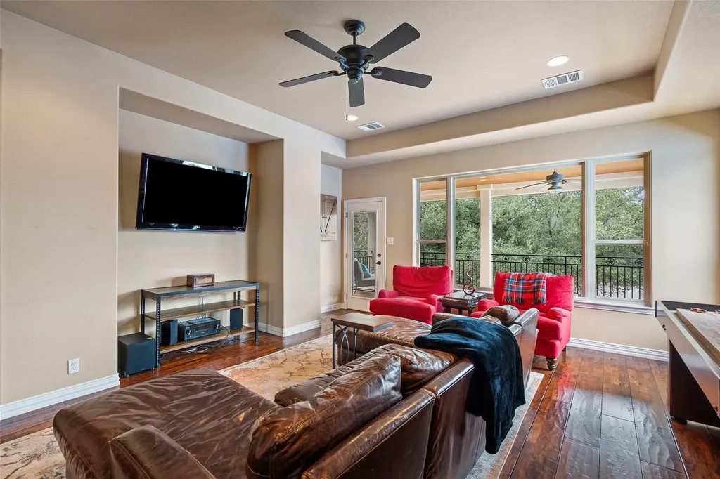 118 Bridgepoint Drive Kingsland TX 78639
