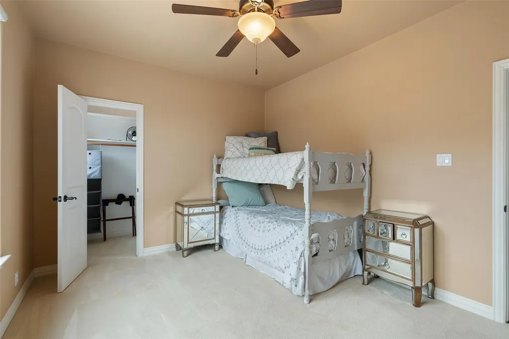 118 Bridgepoint Drive Kingsland TX 78639