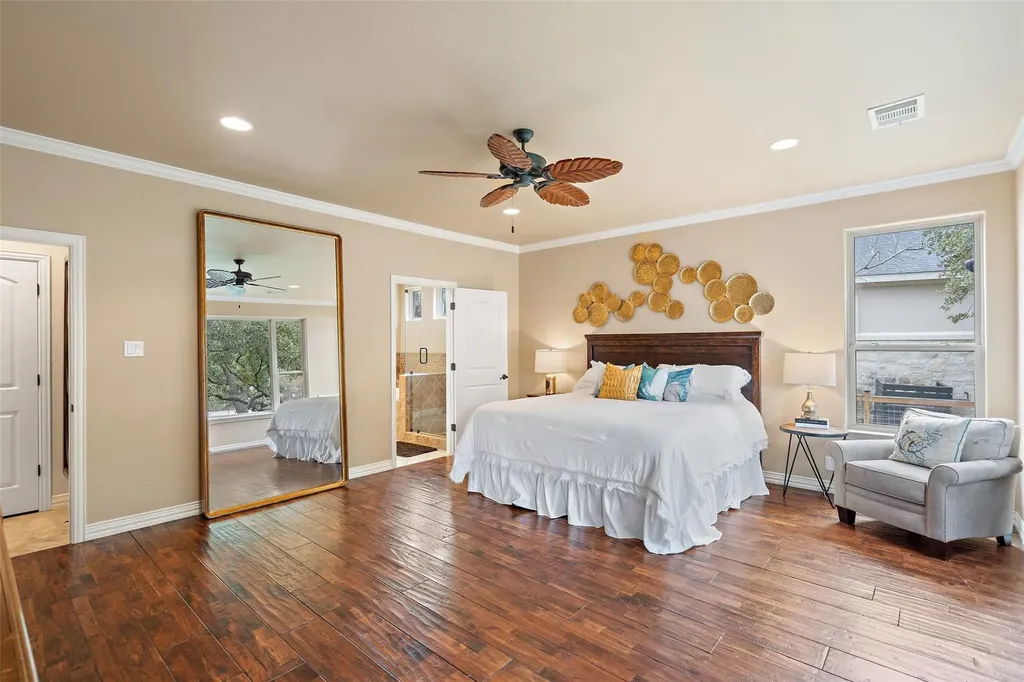 118 Bridgepoint Drive Kingsland TX 78639