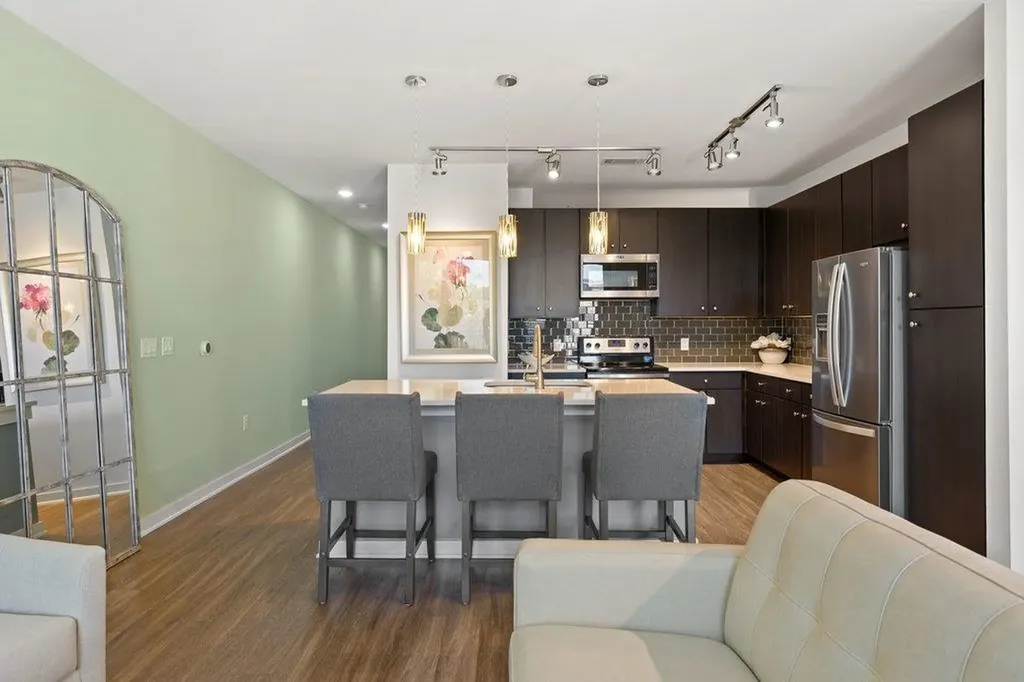 1900 Barton Springs Road Austin TX 78704